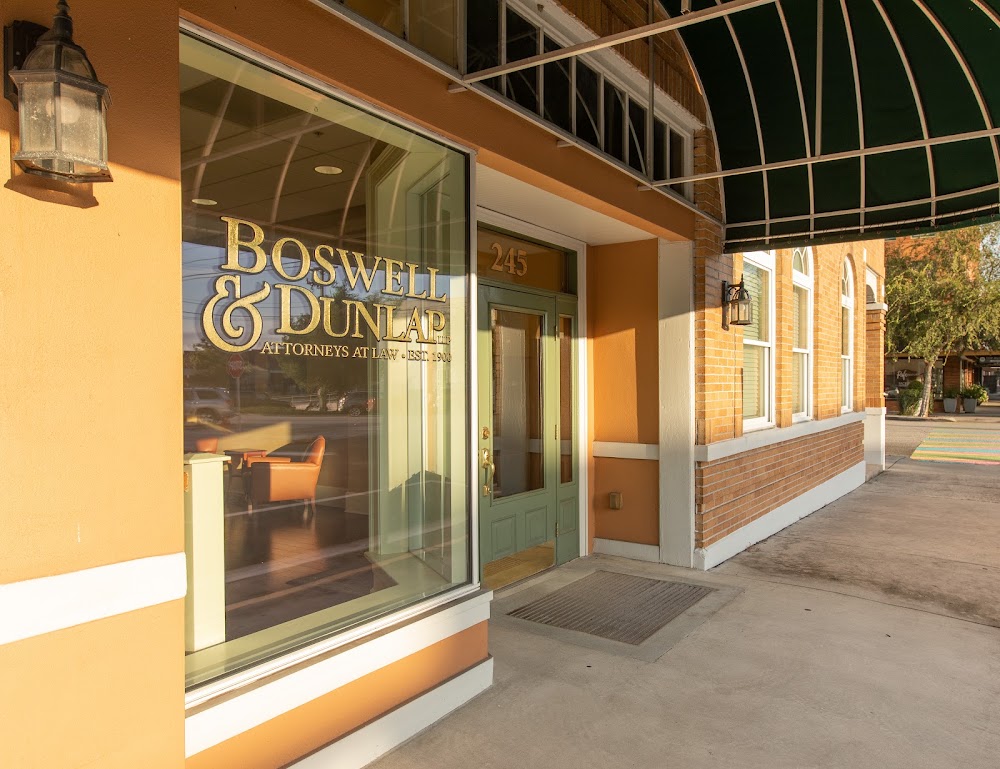 Boswell & Dunlap LLP